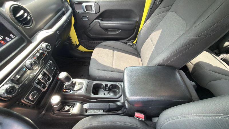 2022 Jeep Wrangler Unlimited High Tide 4x4