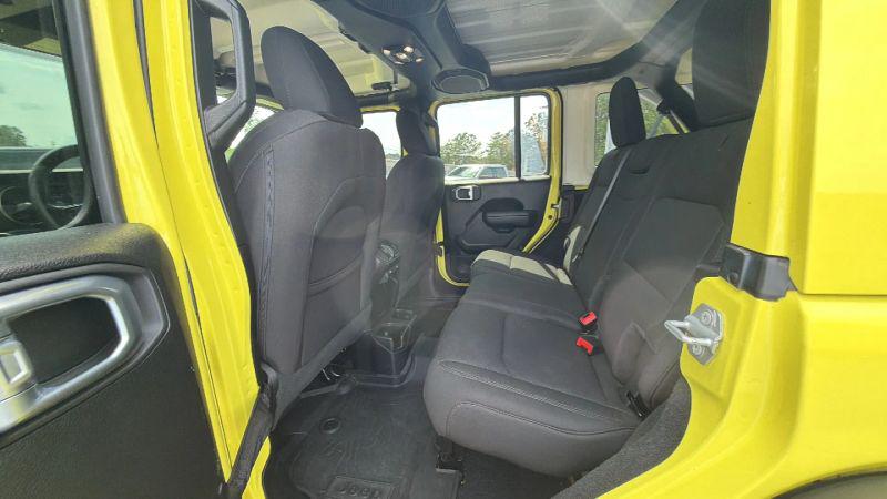 2022 Jeep Wrangler Unlimited High Tide 4x4
