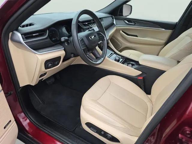 2024 Jeep Grand Cherokee Limited 4x2
