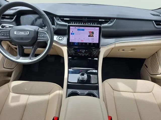 2024 Jeep Grand Cherokee Limited 4x2