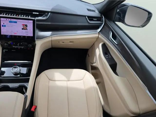2024 Jeep Grand Cherokee Limited 4x2