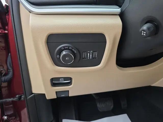 2024 Jeep Grand Cherokee Limited 4x2