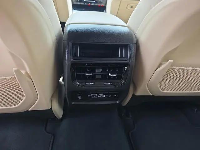 2024 Jeep Grand Cherokee Limited 4x2