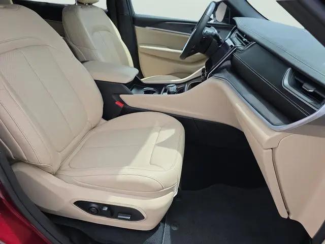 2024 Jeep Grand Cherokee Limited 4x2