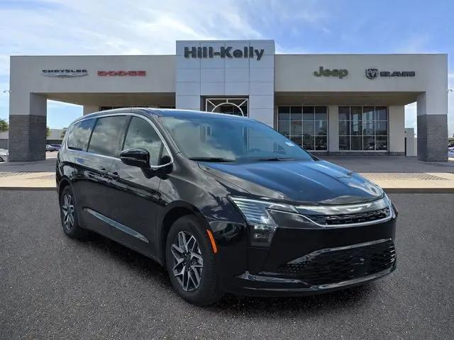 2027 Chrysler Pacifica Limited for sale in Pensacola, FL