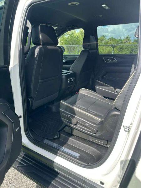 2022 GMC Yukon XL 2WD SLT