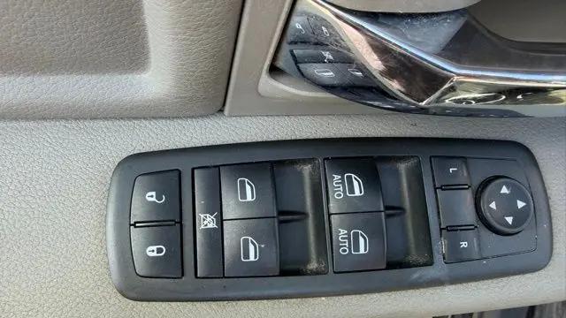 2012 Ram 1500 SLT