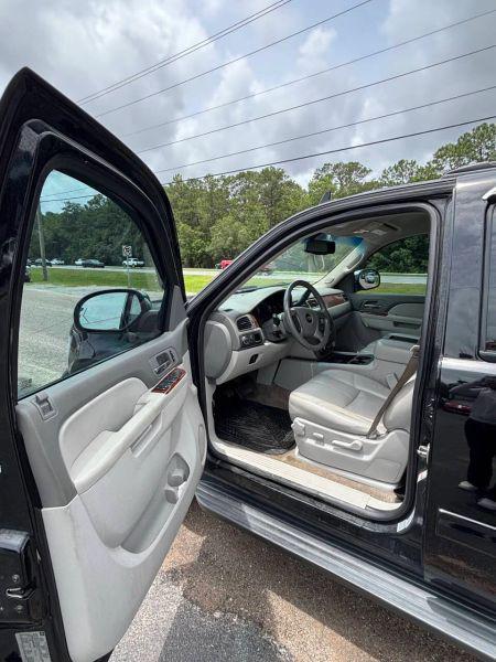 2014 Chevrolet Suburban LT