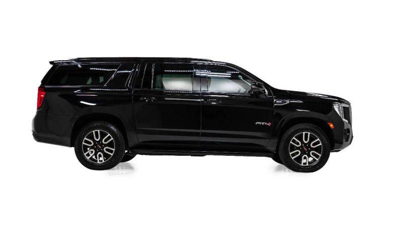2021 GMC Yukon XL 4WD AT4