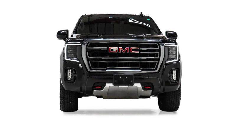 2021 GMC Yukon XL 4WD AT4