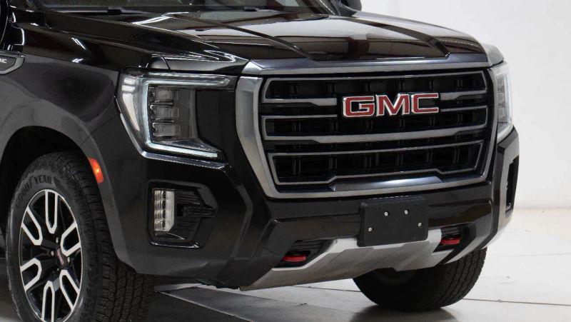 2021 GMC Yukon XL 4WD AT4