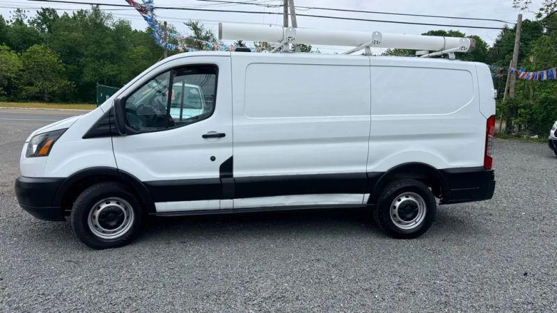 2016 Ford Transit w/60/40 Side Door w/RWB