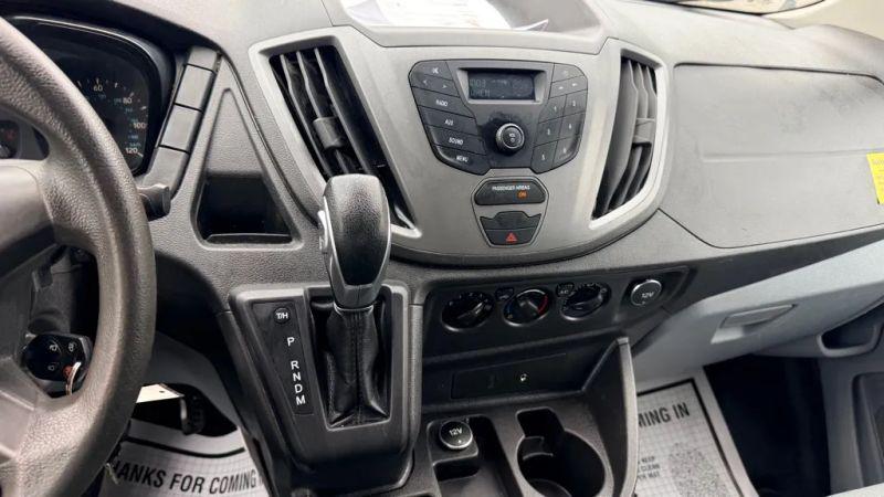 2016 Ford Transit w/60/40 Side Door w/RWB