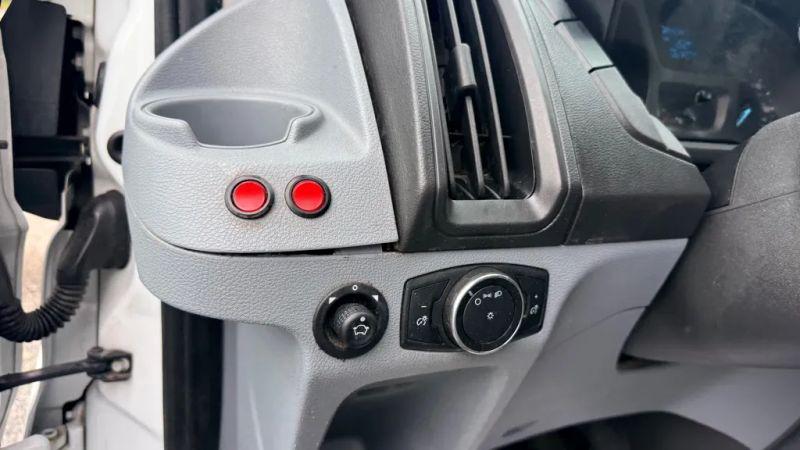 2016 Ford Transit w/60/40 Side Door w/RWB