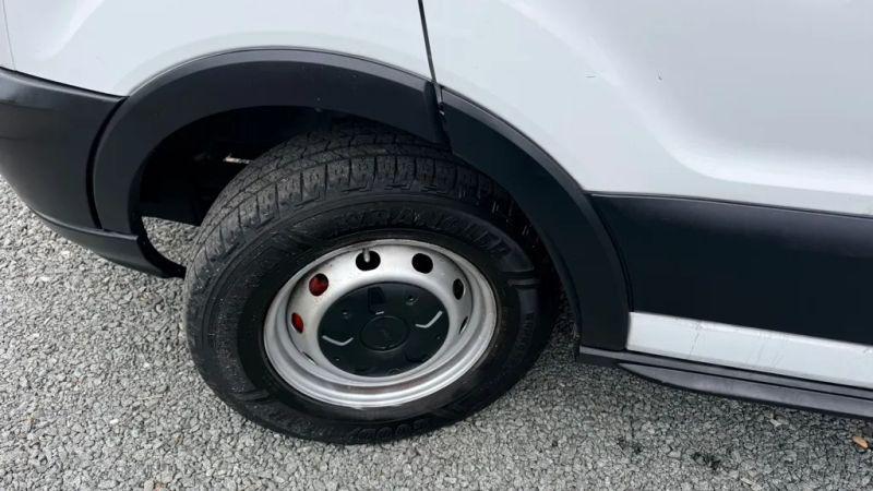2016 Ford Transit w/60/40 Side Door w/RWB