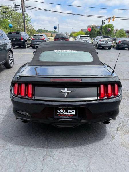 2016 Ford Mustang V6