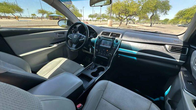 2016 Toyota Camry SE