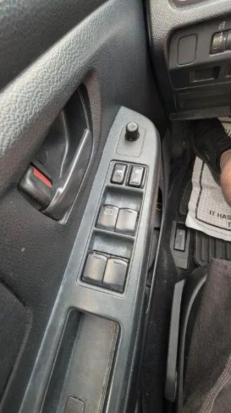 2013 Subaru Impreza 2.0i