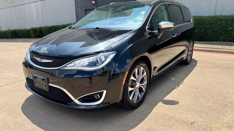 2017 Chrysler Pacifica Limited for sale in Dallas, TX