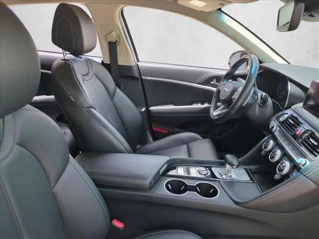 2022 Genesis G70 2.0T RWD