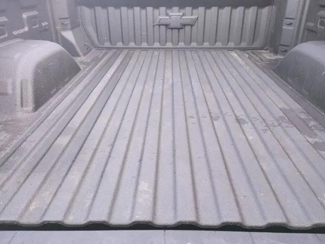 2023 Chevrolet Silverado 1500 4WD Crew Cab Standard Bed LT Trail Boss