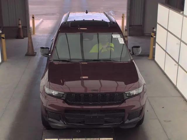 2024 Jeep Grand Cherokee L Altitude 4x4