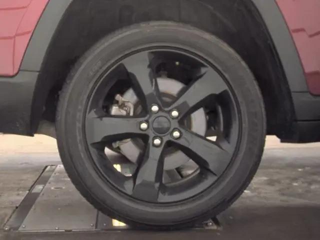 2024 Jeep Grand Cherokee L Altitude 4x4