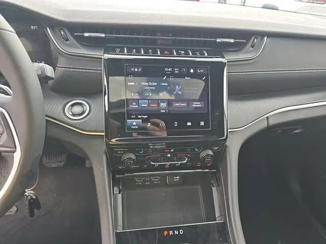 2024 Jeep Grand Cherokee L Altitude 4x4