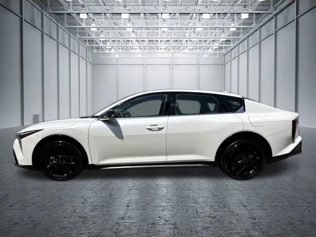 2025 Kia K4 GT-Line Turbo