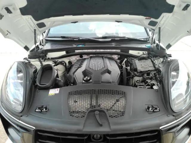 2023 Porsche Macan T