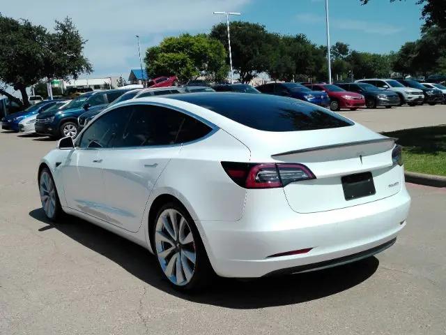 2019 Tesla Model 3 Performance