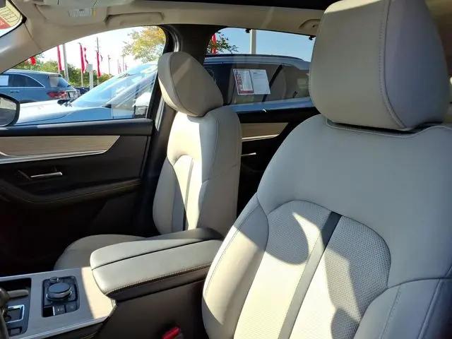 2025 Mazda X-90 Premium Sport