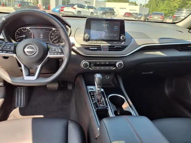 2024 Nissan Altima SR FWD
