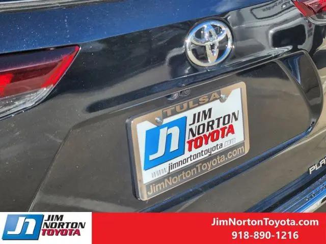 2026 Toyota Highlander Hybrid Platinum