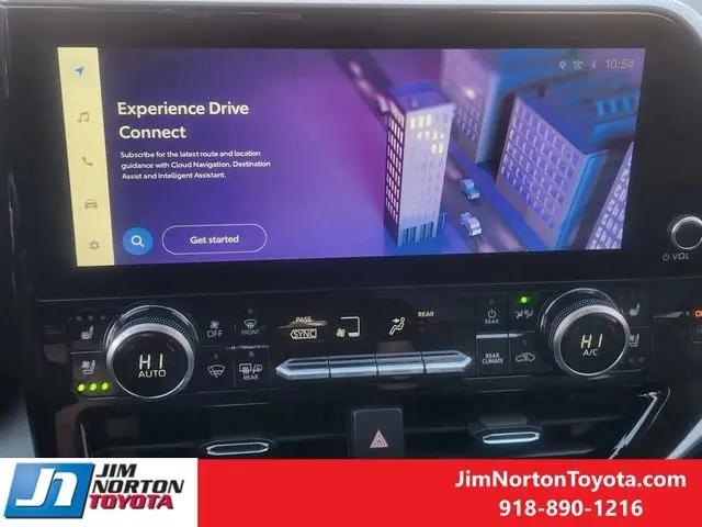 2026 Toyota Highlander Hybrid Platinum
