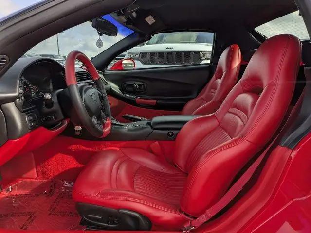 2000 Chevrolet Corvette Base