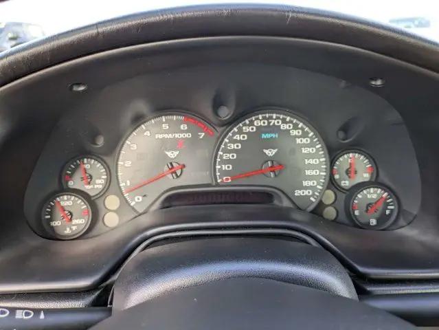 2000 Chevrolet Corvette Base