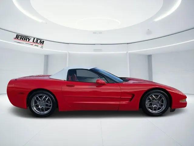 2000 Chevrolet Corvette Base