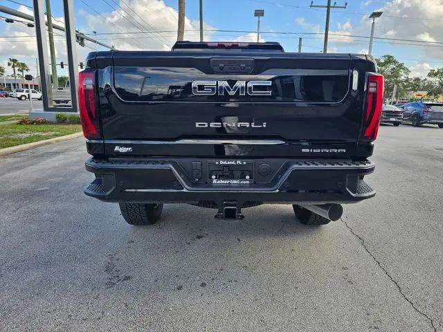 2026 GMC Sierra 2500HD Crew Cab, Standard Bed, Denali Ultimate, 4WD