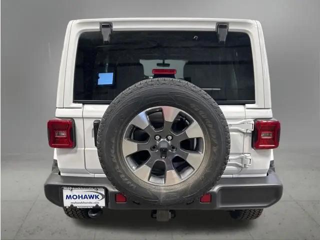 2022 Jeep Wrangler Unlimited Sahara 4x4