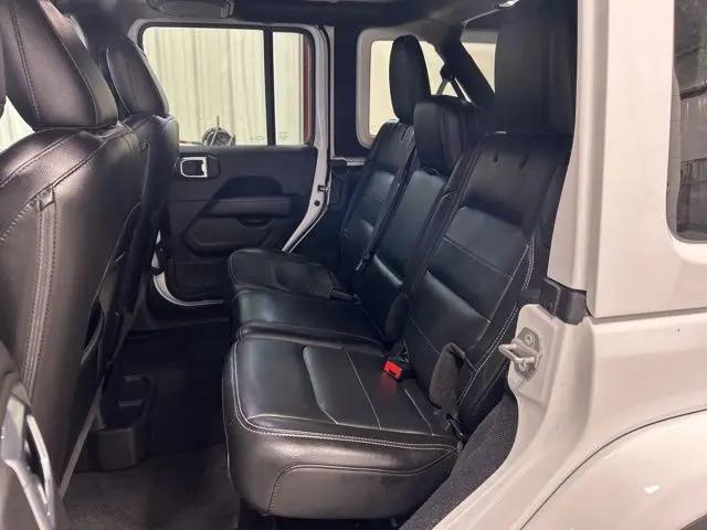 2022 Jeep Wrangler Unlimited Sahara 4x4