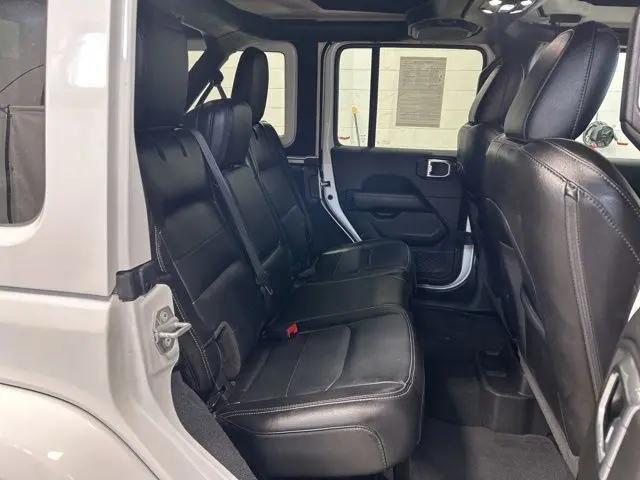 2022 Jeep Wrangler Unlimited Sahara 4x4
