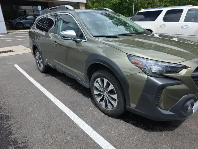 2025 Subaru Outback Touring XT