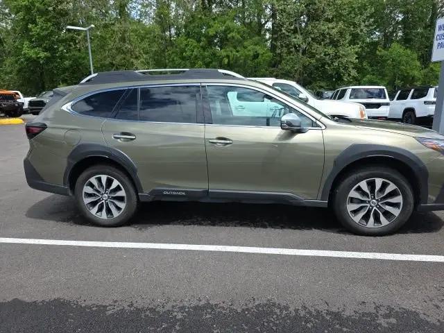2025 Subaru Outback Touring XT