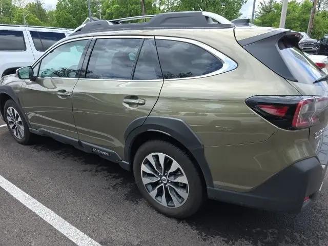 2025 Subaru Outback Touring XT