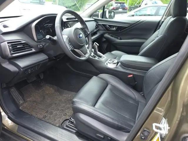 2025 Subaru Outback Touring XT