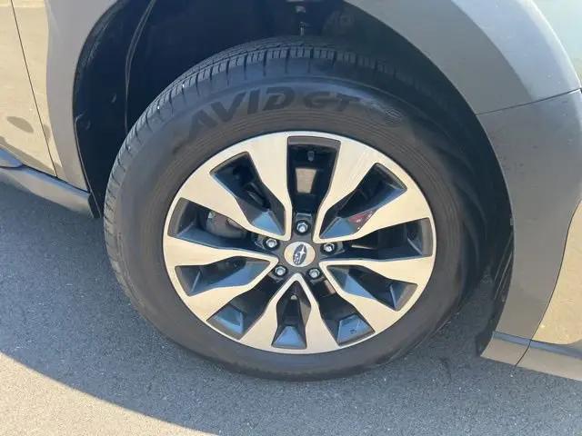 2025 Subaru Outback Touring XT
