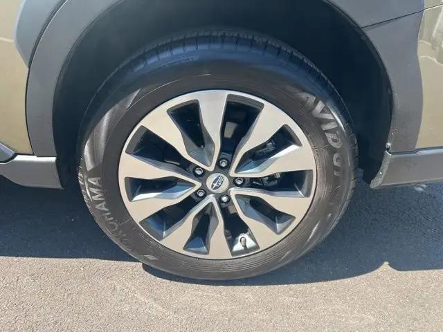 2025 Subaru Outback Touring XT