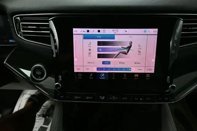 2022 Jeep Wagoneer Series II 4x4