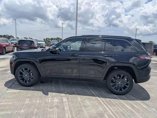 2026 Jeep Grand Cherokee 85th Anniversary Edition